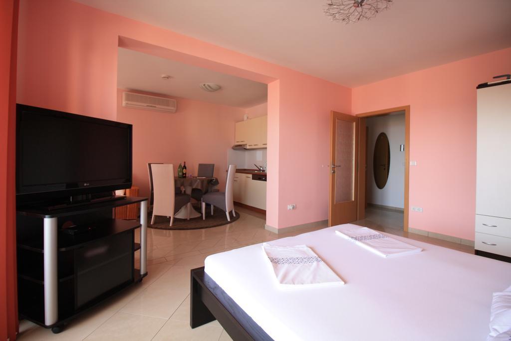 מאקרסקה Apartment Dalmatien Traumhaus מראה חיצוני תמונה